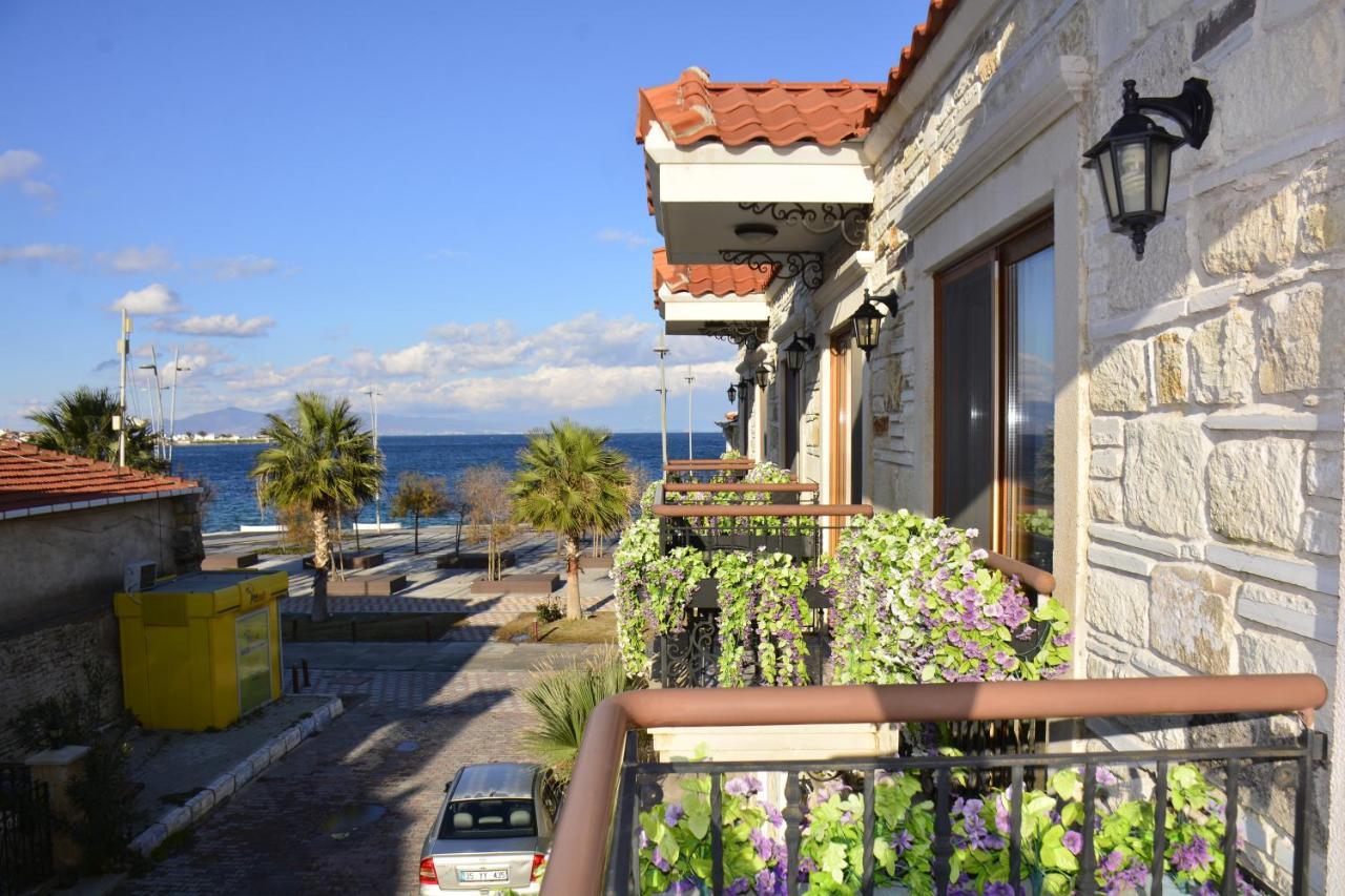 Focamor Otel Yenifoca Exteriör bild